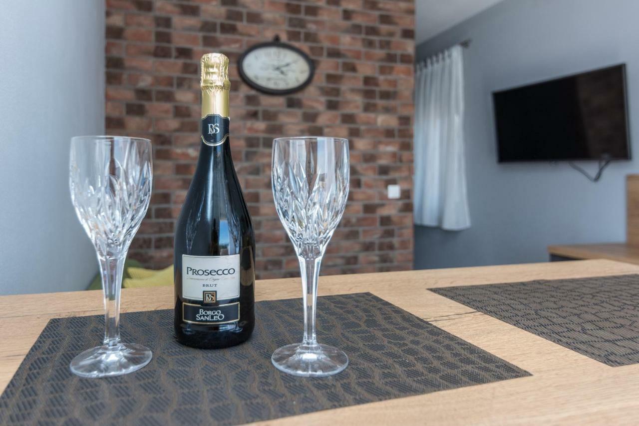 Apartmani Jadranka Starigrad Paklenica Exterior foto